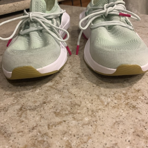 NWOT Sorel Explorer Defy Low Sneaker Size 9 - Picture 10 of 16